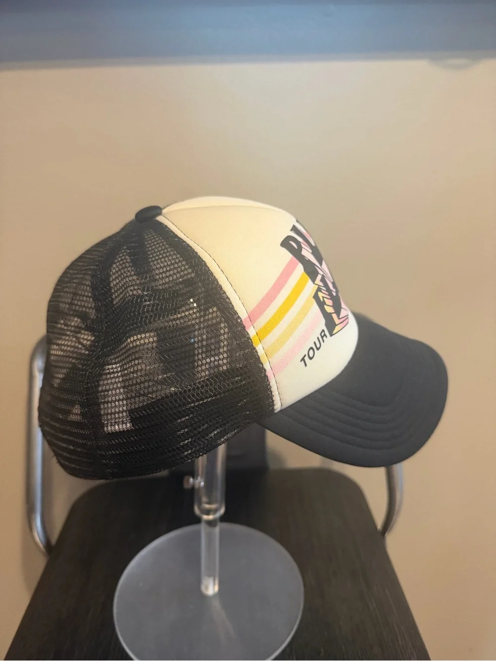Pink Floyd Tour 1968 Trucker Hat Black Mesh Snapback Retro Band Graphic Cap